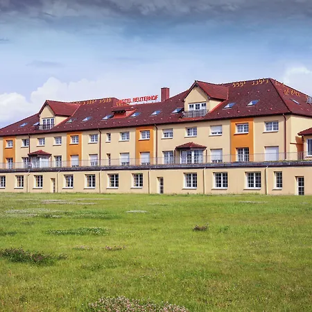 Reuterhof ロイターシュタット・シュターヴェンハーゲン